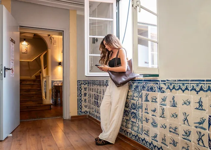 Wot New Lisbon Social Hostel